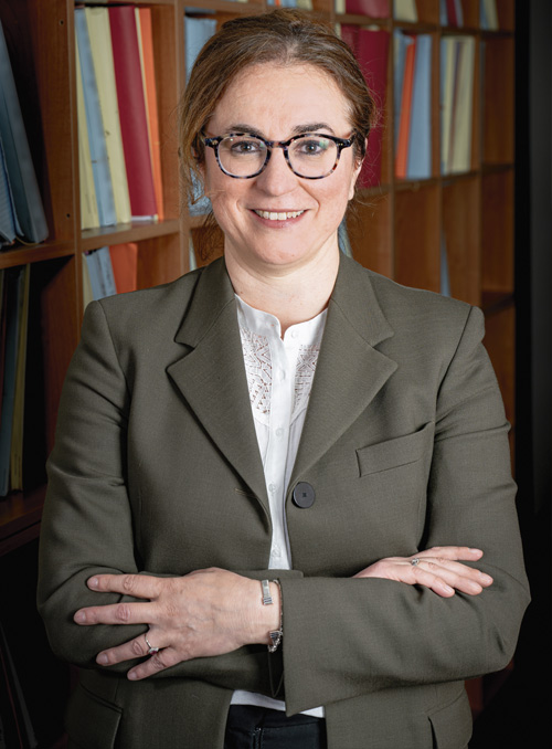 Photo de Ma&icirc;tre Corinne STRAGLIATI